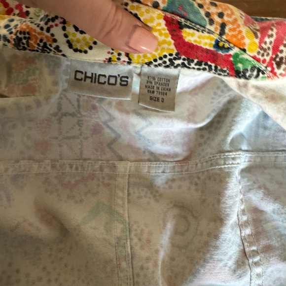 Chicos Abstract Pattern Jacket 0 - Picture 4 of 5